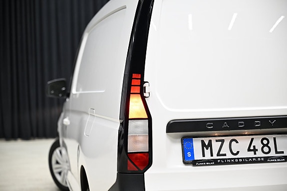 Volkswagen Caddy Maxi 14 of 30