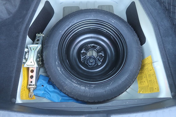 Volvo V40 16 of 20