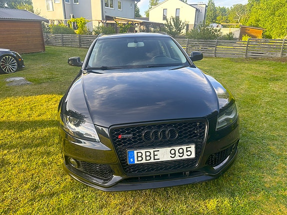 Audi A4 2 of 11