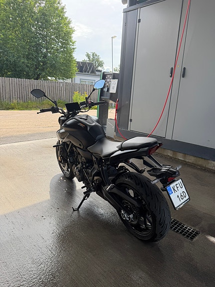 Yamaha MT-07 17 of 21