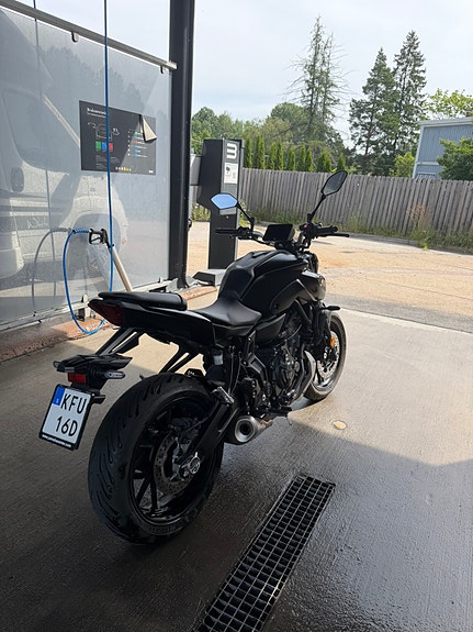 Yamaha MT-07 6 of 21