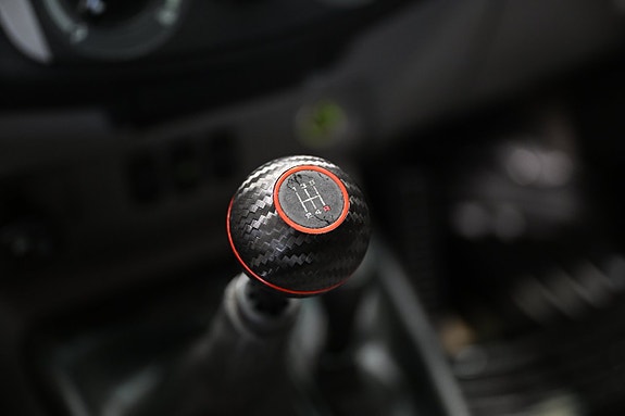 Toyota HiLux 21 of 28