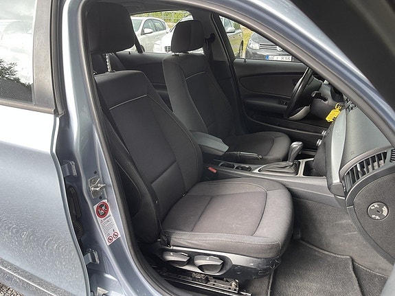 BMW 118d 12 of 17