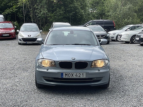 BMW 118d 7 of 17