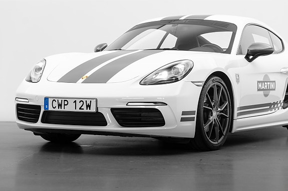 Porsche 718 Cayman T 23 of 27
