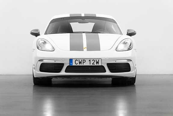Porsche 718 Cayman T 4 of 5