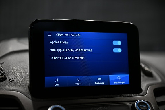 Ford Transit Connect 16 of 27