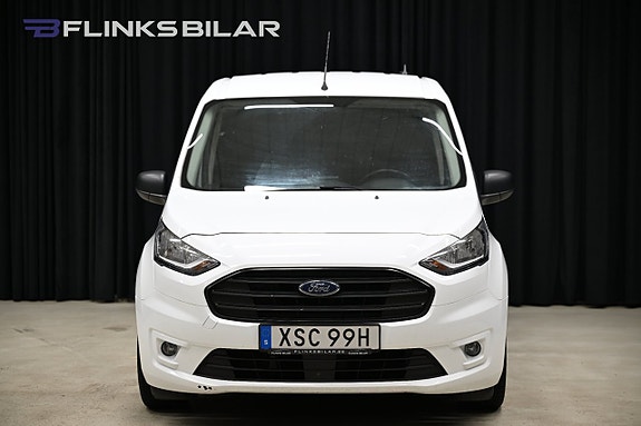 Ford Transit Connect 13 of 27