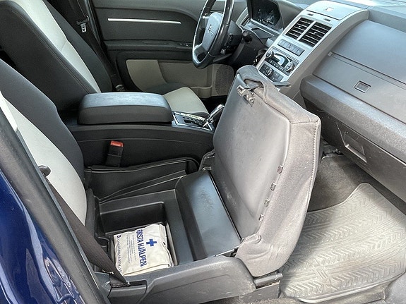Dodge Journey 16 of 25