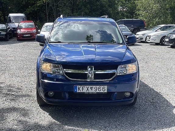 Dodge Journey 7 of 25