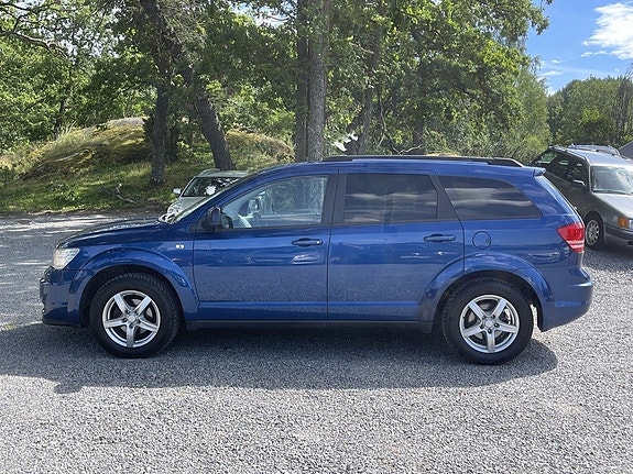 Dodge Journey 5 of 25