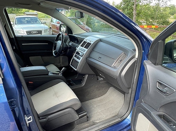 Dodge Journey 15 of 25