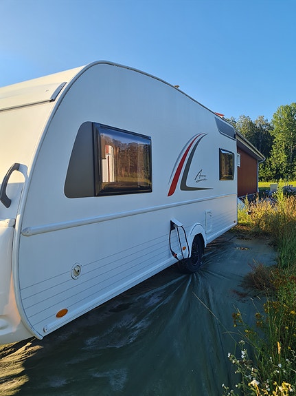 Bürstner Averso Plus 3 of 21