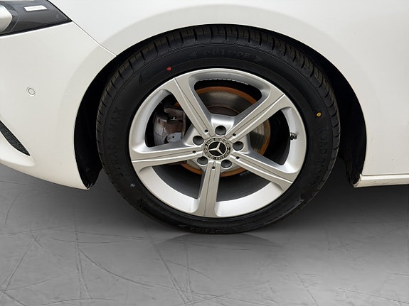Mercedes-Benz A180 d 25 of 28