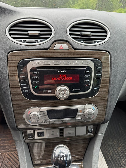 Ford Focus 3 of 5