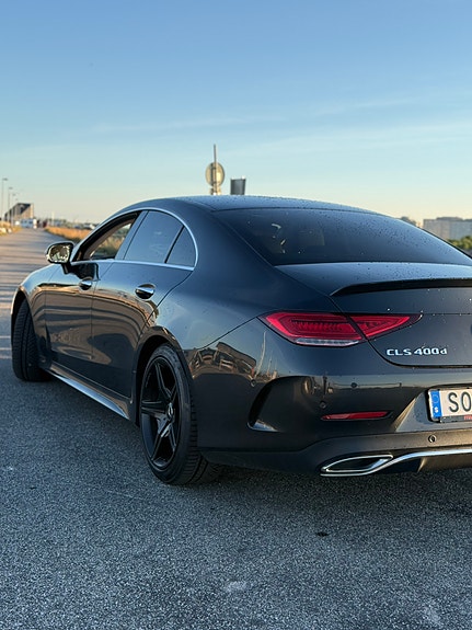 Mercedes-Benz CLS400 d 3 of 5