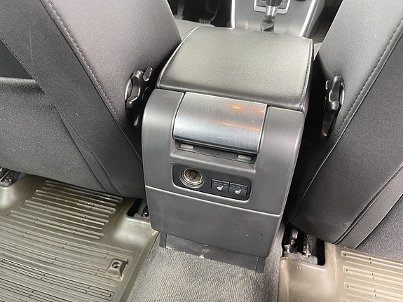 Volvo V70 16 of 17