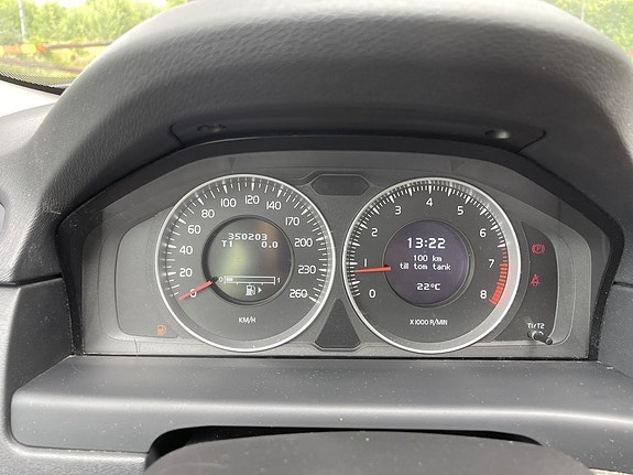 Volvo V70 17 of 17