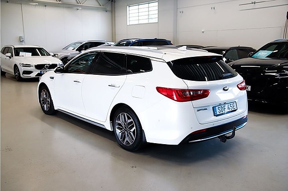 Kia Optima 4 of 5