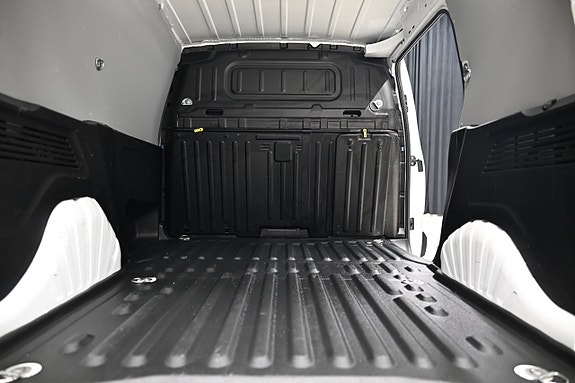 Opel Combo 8 of 28