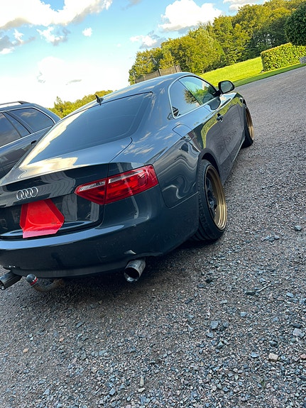 Audi A5 8 of 12