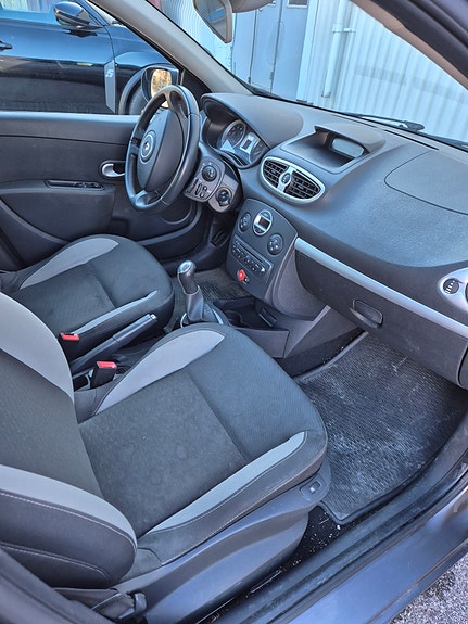 Renault Clio 4 of 5