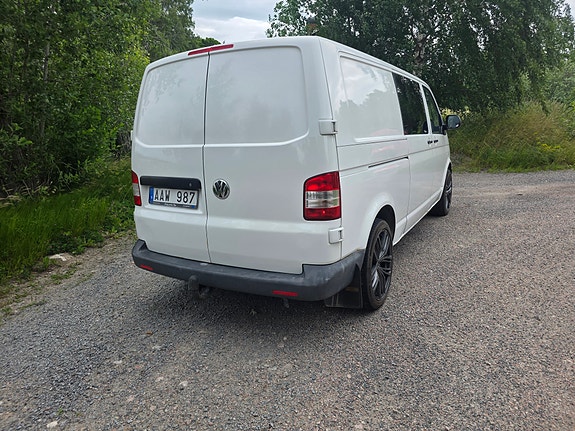 Volkswagen Transporter 5 of 5