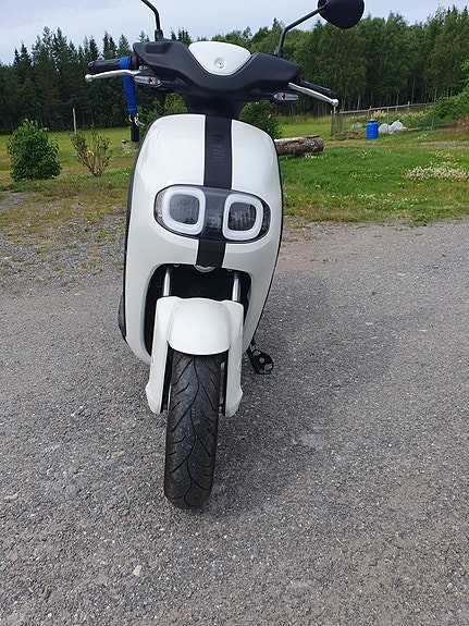 Yamaha NEO EI 3 of 3