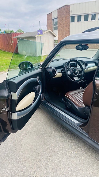 MINI Cooper 20 of 21