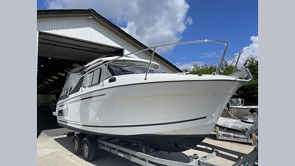 Jeanneau 795 Merry Fisher Serie 2 3 of 5