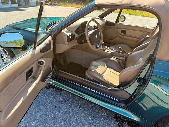 BMW Z3 3 of 5