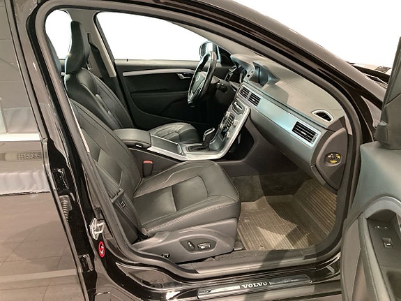 Volvo S80 5 of 5