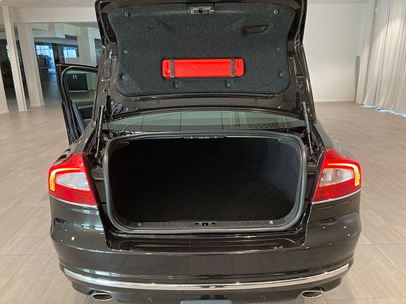 Volvo S80 14 of 14