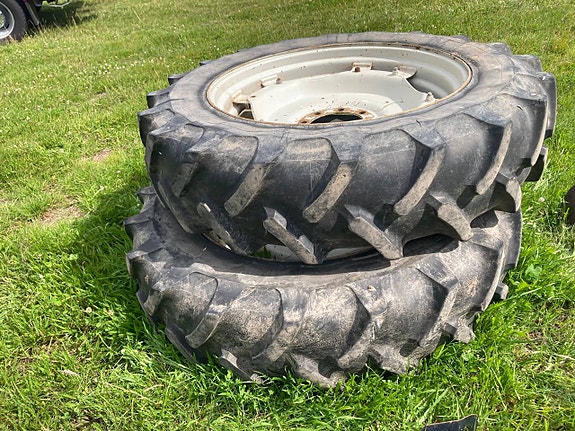 Bakdäck på fälg till Valmet/Valtra 6000-serien 14/9-38 5 of 6