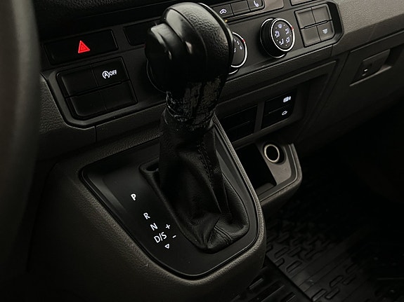 Volkswagen Crafter 18 of 26