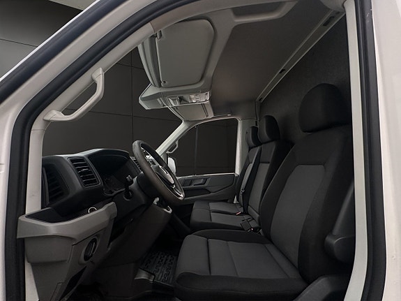 Volkswagen Crafter 11 of 26