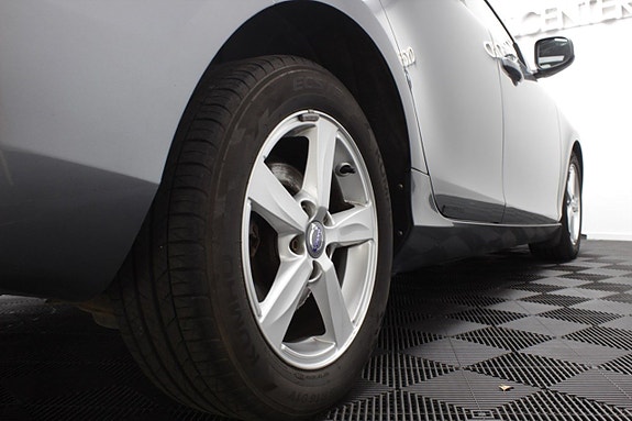Volvo V40 18 of 18