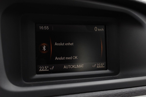 Volvo V40 14 of 18