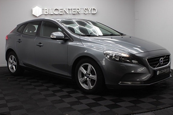 Volvo V40 5 of 5