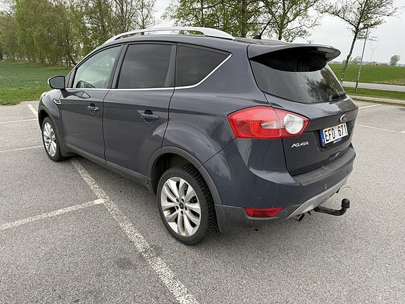Ford Kuga 2 of 5