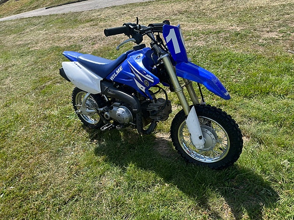 Yamaha TTR 50 2 of 4