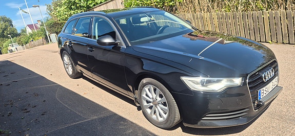 Audi A6 2 of 7