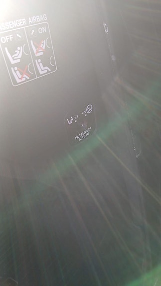 Toyota Auris 10 of 15