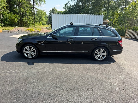 Mercedes-Benz C180 5 of 15