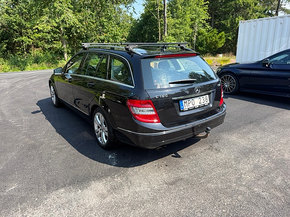 Mercedes-Benz C180 6 of 15