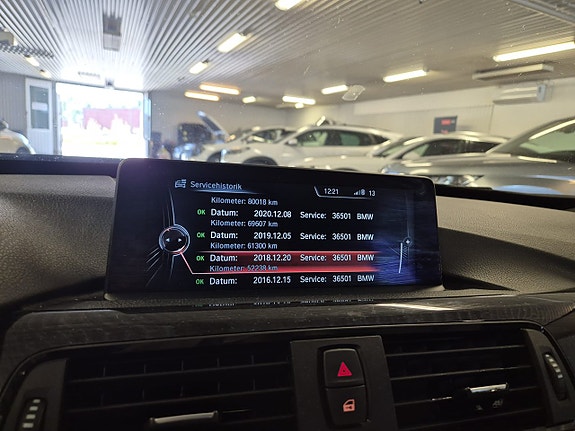 BMW 320d 15 of 16
