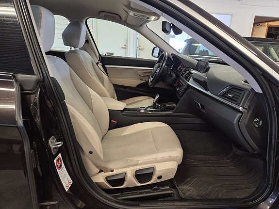 BMW 320d 9 of 16