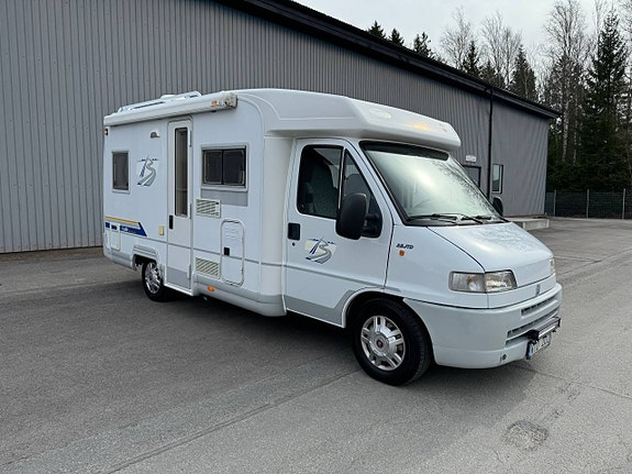 Trött på all krångel sälj/förmedla din husvagn till oss !! 4 of 6