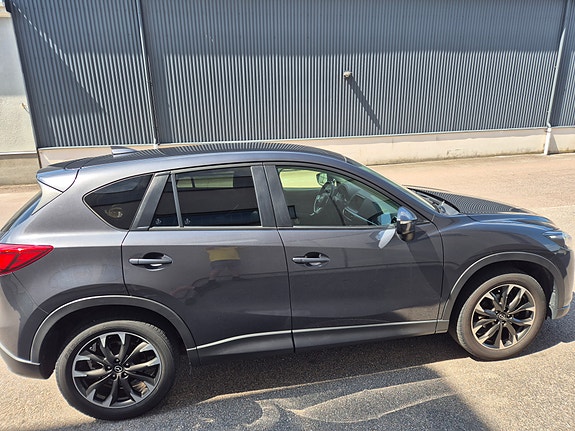 Mazda CX-5 3 of 8
