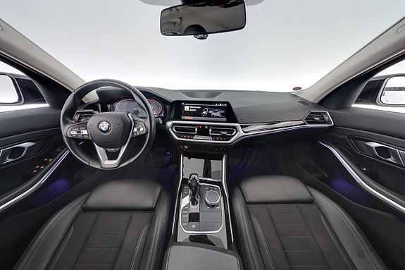 BMW 320d 11 of 25